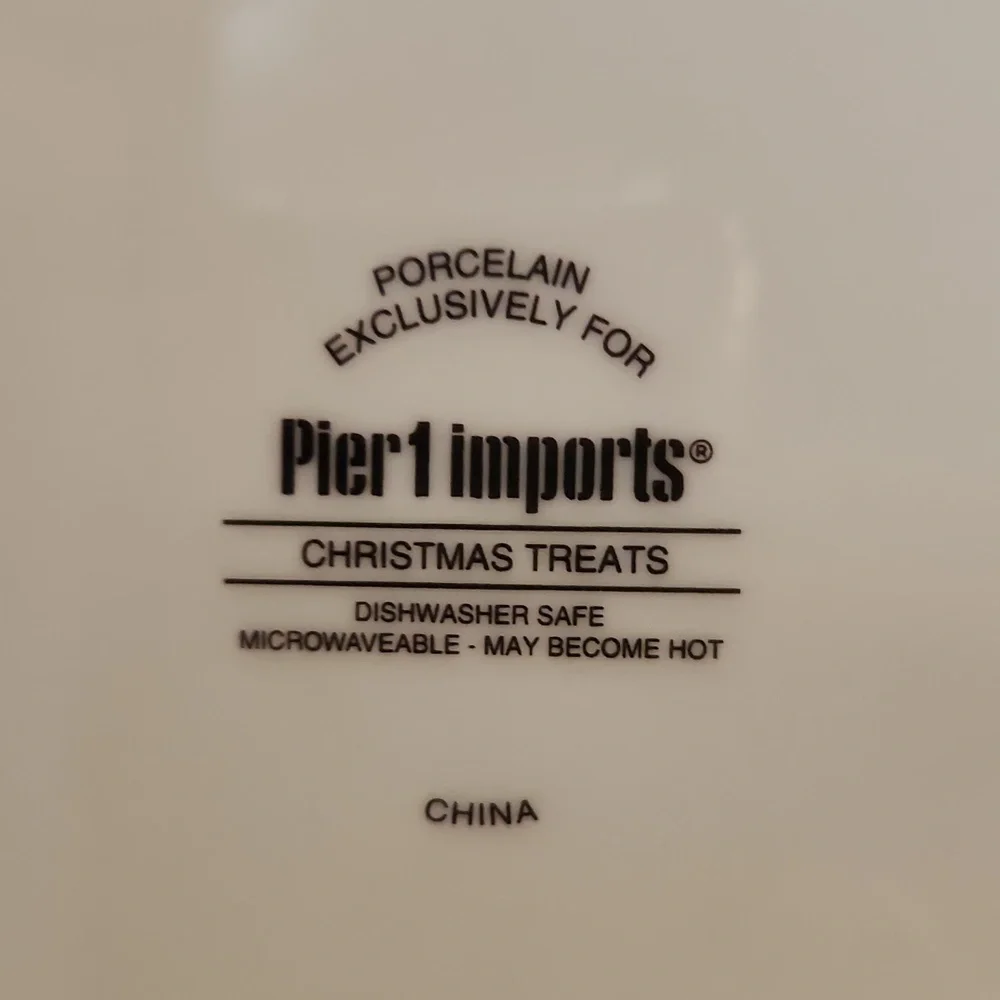 Pier 1 Imports Christmas Plates
